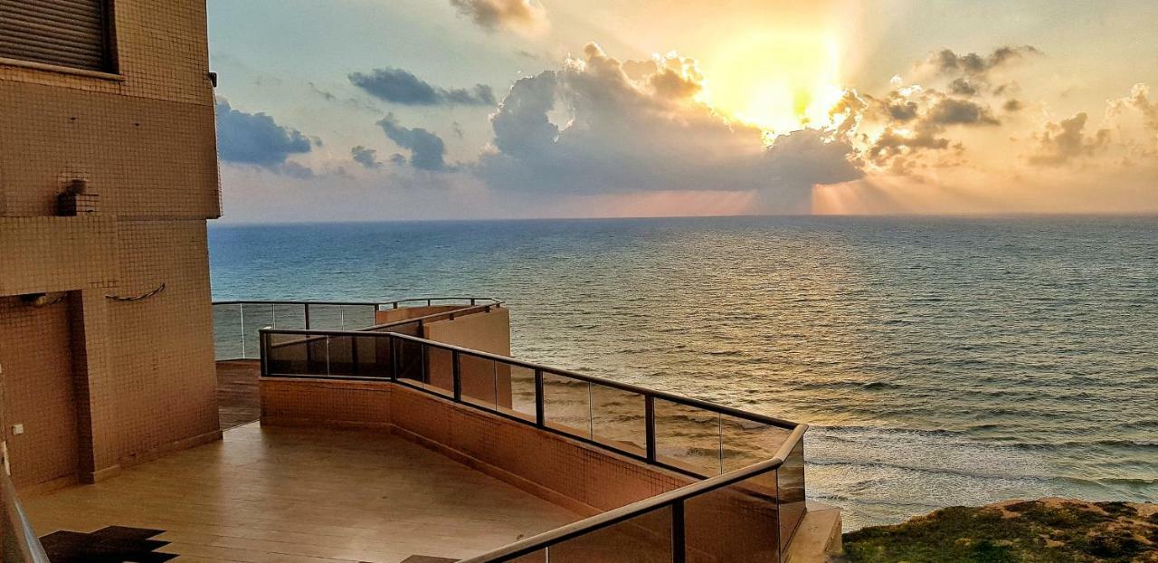 Luxury, Apartments, Netanya, On The Sea Shore Dış mekan fotoğraf